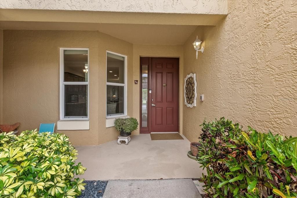 For Sale: $322,900 (2 beds, 2 baths, 1552 Square Feet)
