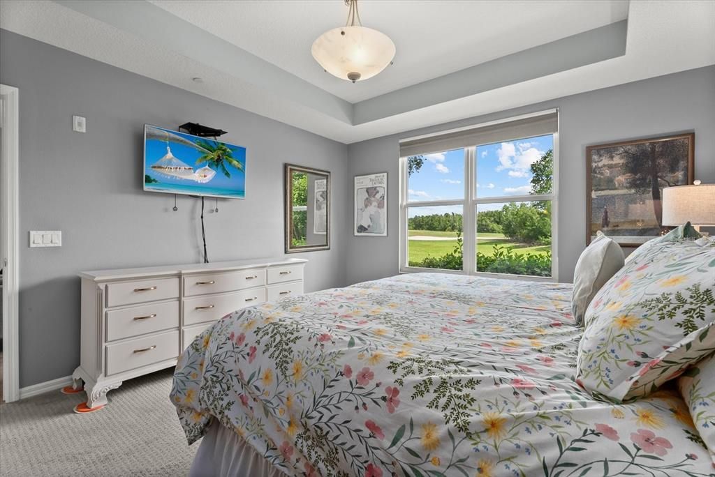 For Sale: $322,900 (2 beds, 2 baths, 1552 Square Feet)