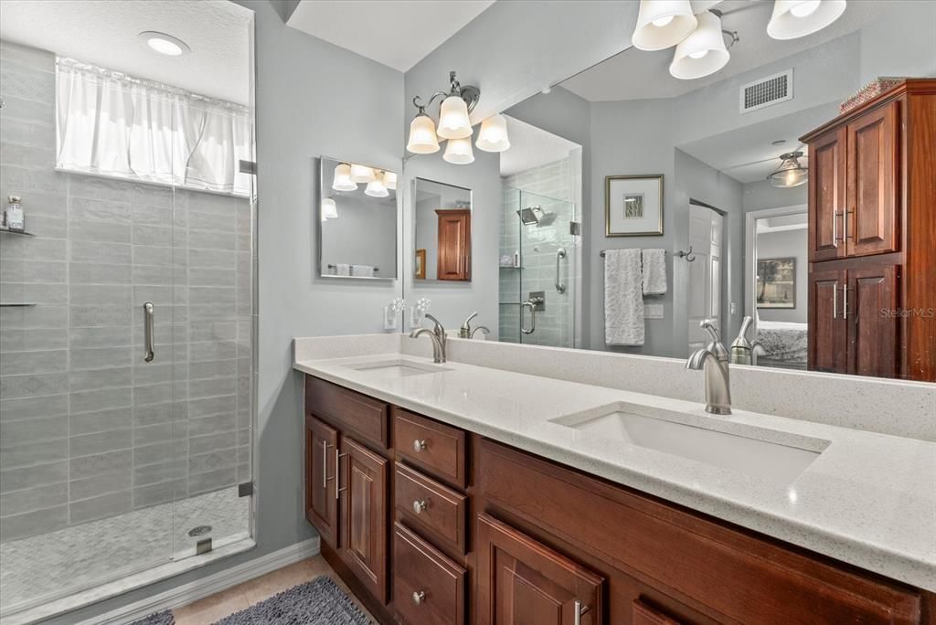 For Sale: $322,900 (2 beds, 2 baths, 1552 Square Feet)
