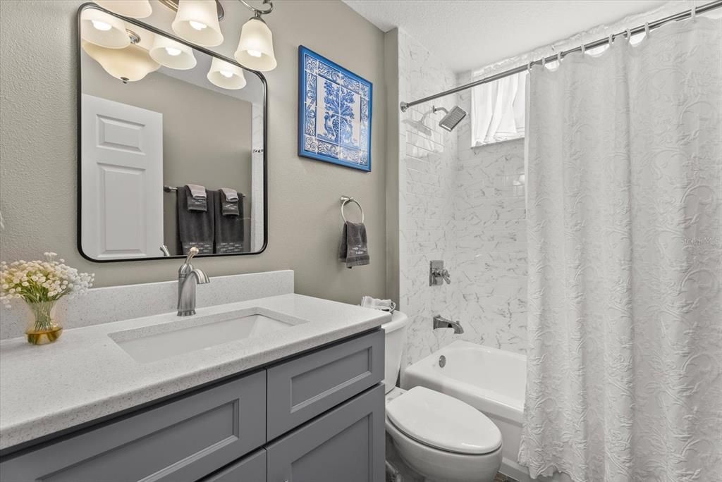 For Sale: $322,900 (2 beds, 2 baths, 1552 Square Feet)