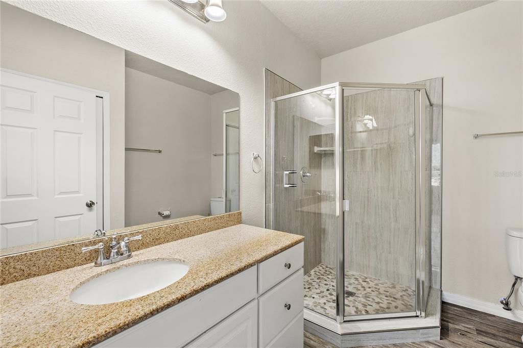 For Sale: $310,000 (3 beds, 2 baths, 1499 Square Feet)