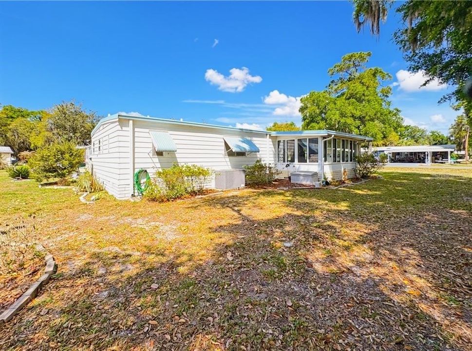 For Sale: $139,900 (2 beds, 2 baths, 1152 Square Feet)