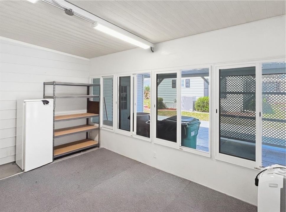 For Sale: $139,900 (2 beds, 2 baths, 1152 Square Feet)