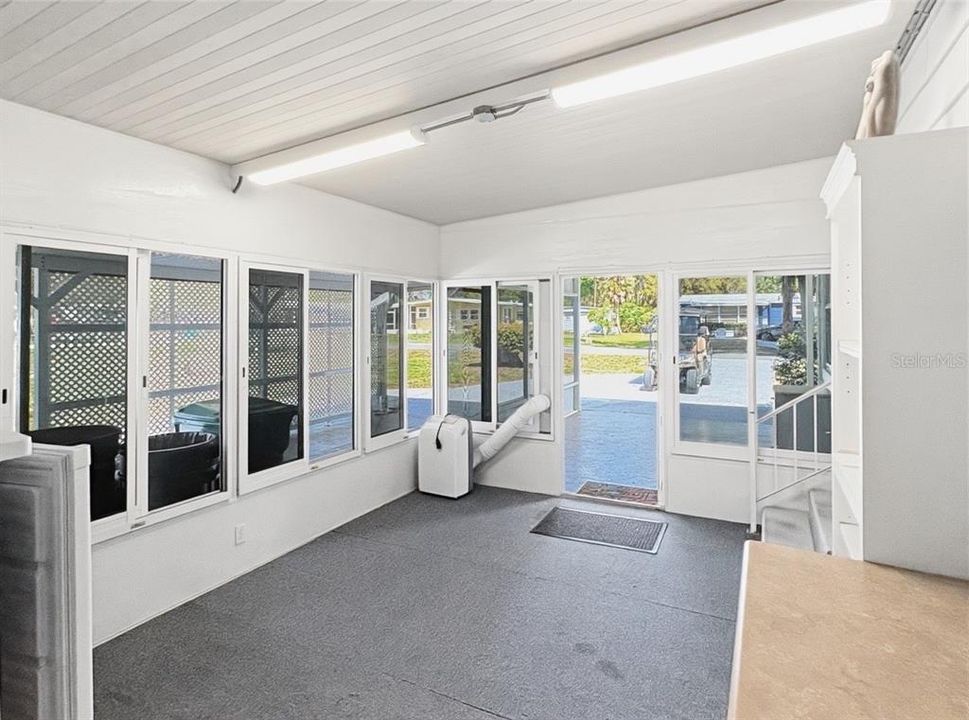 For Sale: $139,900 (2 beds, 2 baths, 1152 Square Feet)