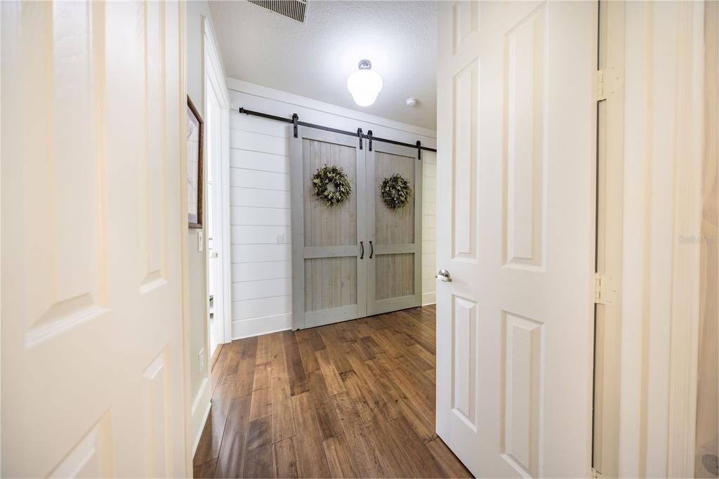 Active With Contract: $485,000 (3 beds, 2 baths, 1955 Square Feet)