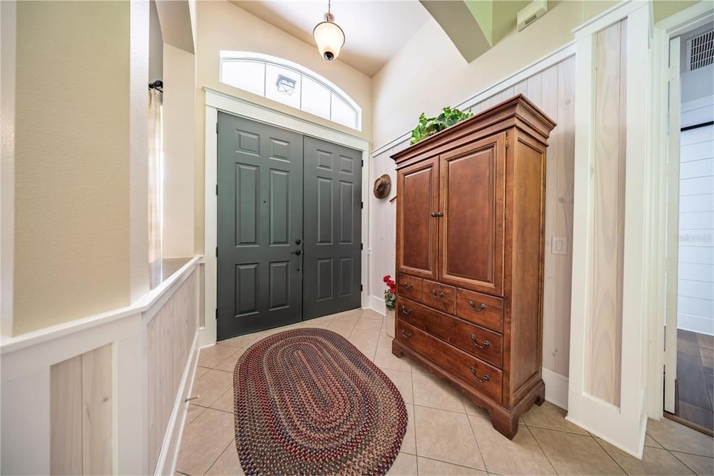 Active With Contract: $485,000 (3 beds, 2 baths, 1955 Square Feet)