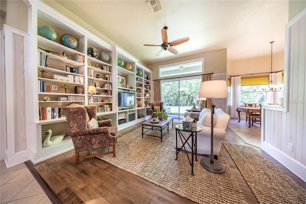 Active With Contract: $485,000 (3 beds, 2 baths, 1955 Square Feet)