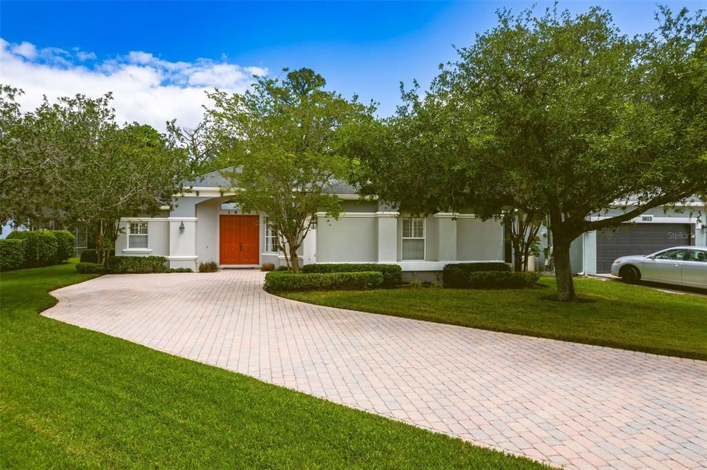 Active With Contract: $485,000 (3 beds, 2 baths, 1955 Square Feet)