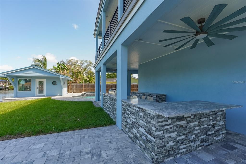 En Venta: $2,800,000 (4 camas, 3 baños, 3352 Pies cuadrados)