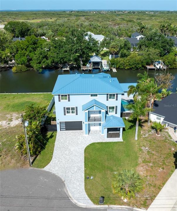 En Venta: $2,800,000 (4 camas, 3 baños, 3352 Pies cuadrados)