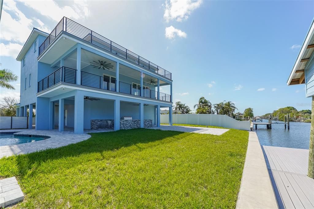 En Venta: $2,800,000 (4 camas, 3 baños, 3352 Pies cuadrados)