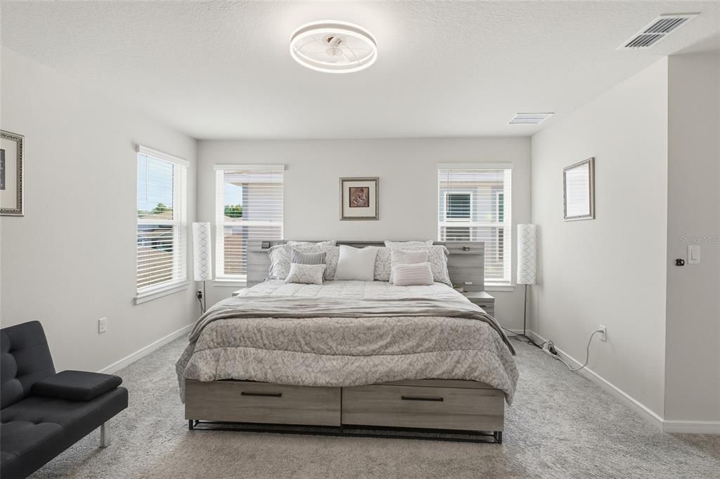 For Sale: $495,000 (3 beds, 2 baths, 2296 Square Feet)