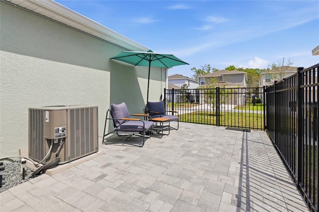For Sale: $495,000 (3 beds, 2 baths, 2296 Square Feet)