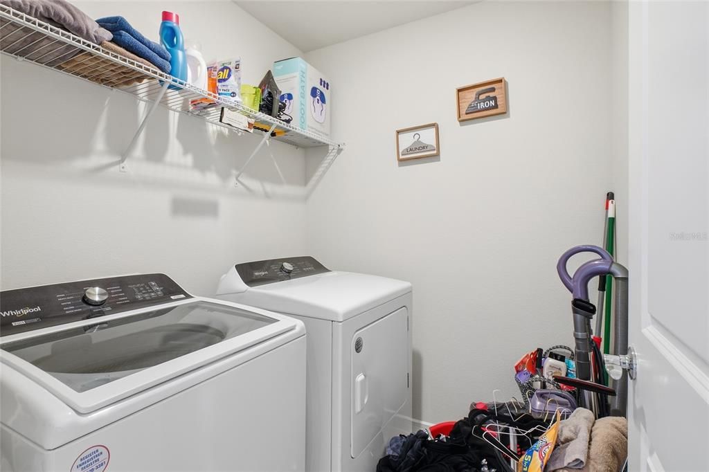 For Sale: $495,000 (3 beds, 2 baths, 2296 Square Feet)