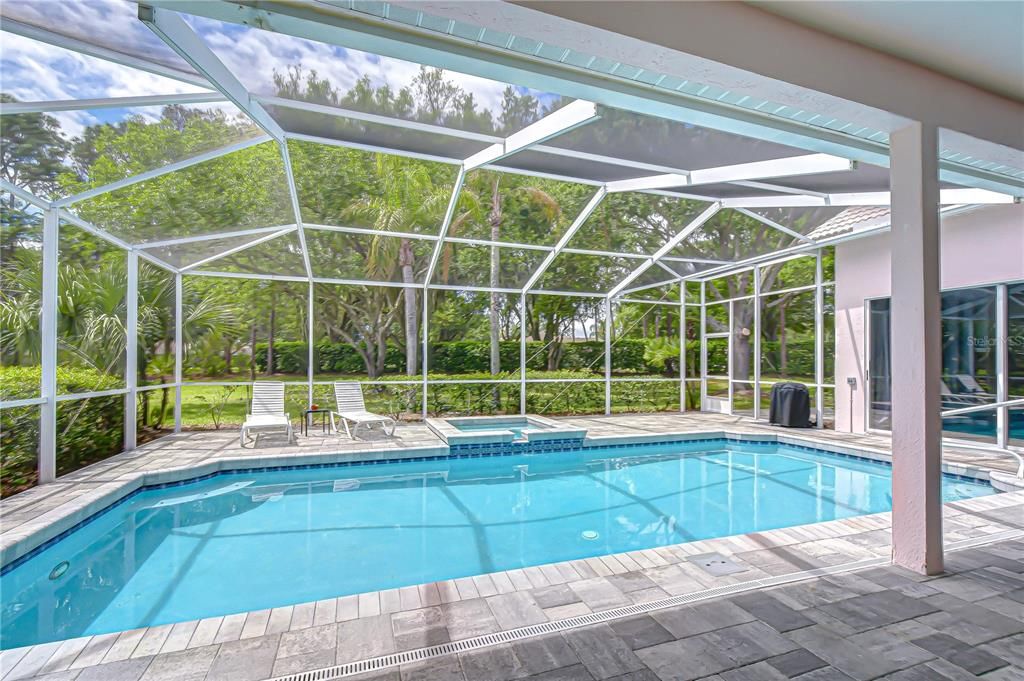 For Sale: $775,000 (5 beds, 3 baths, 3141 Square Feet)