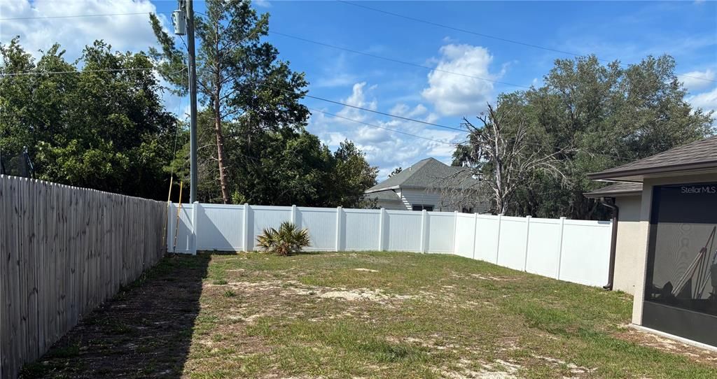 For Sale: $339,000 (3 beds, 2 baths, 1308 Square Feet)