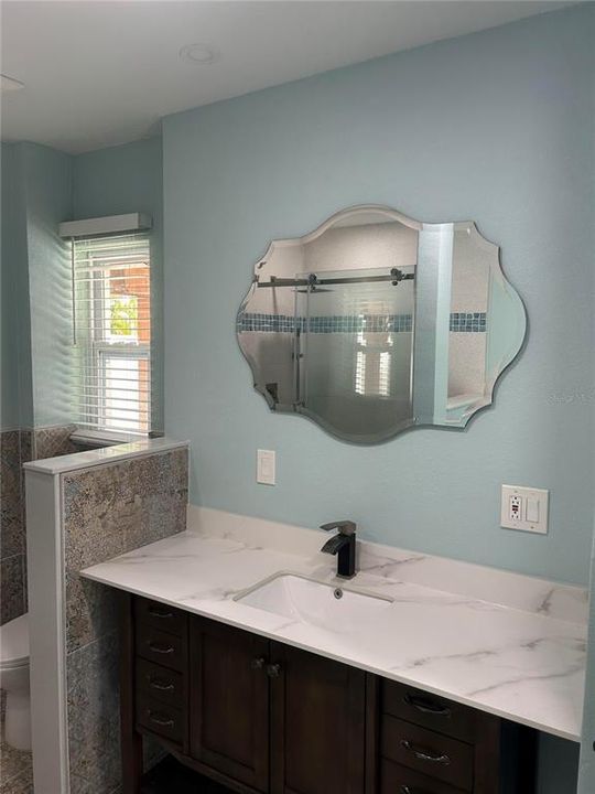 Active With Contract: $3,800 (3 beds, 2 baths, 1305 Square Feet)