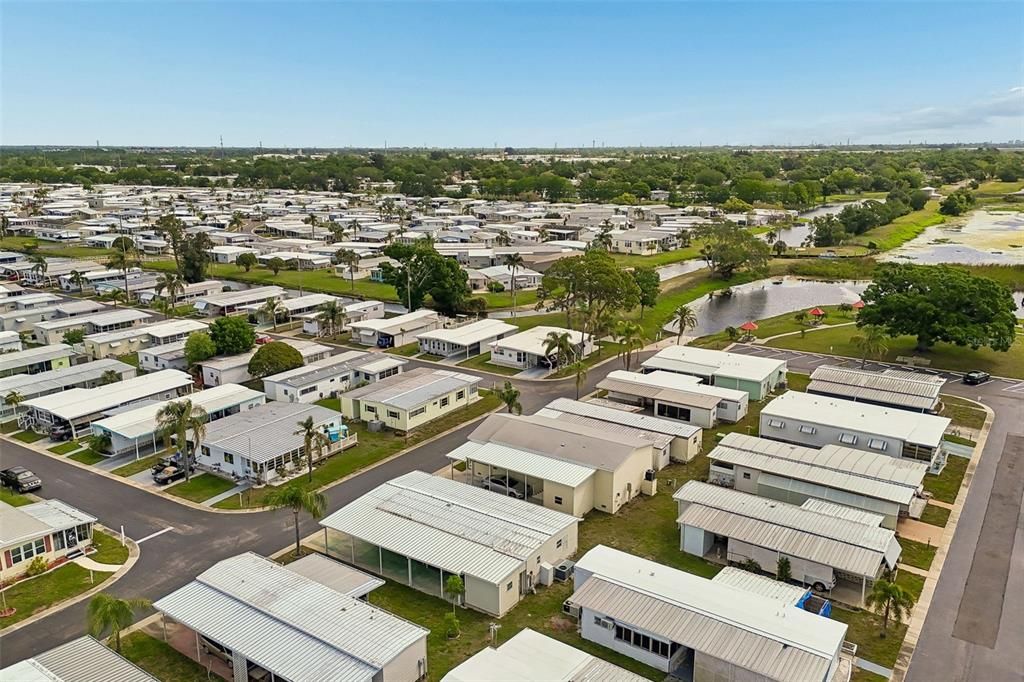 Active With Contract: $165,000 (2 beds, 2 baths, 1128 Square Feet)