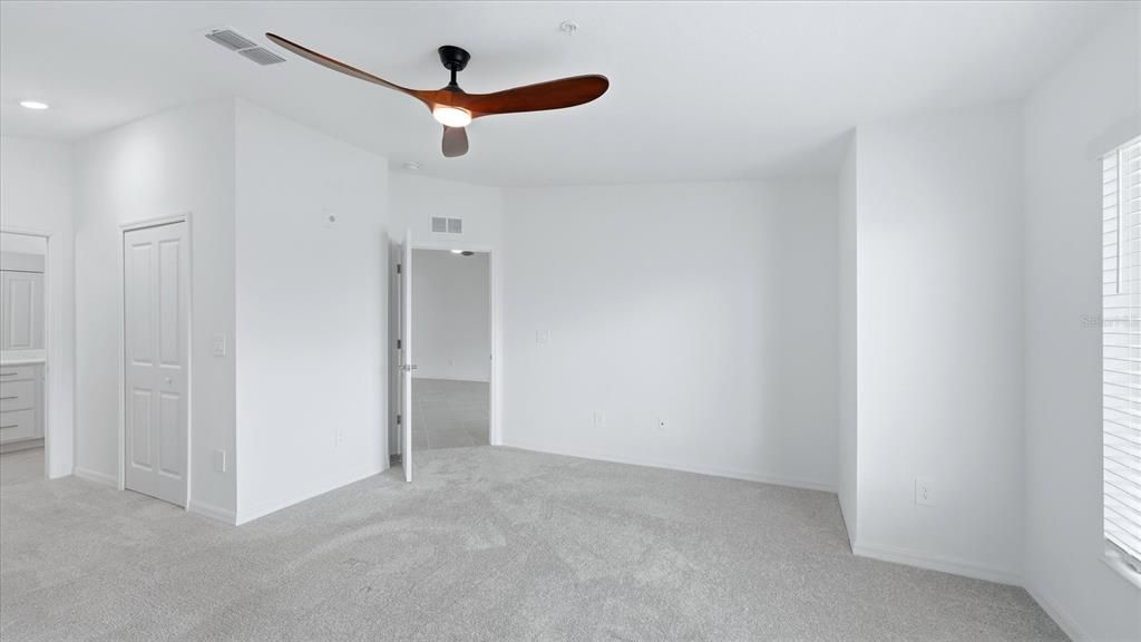 For Sale: $409,000 (2 beds, 2 baths, 1568 Square Feet)