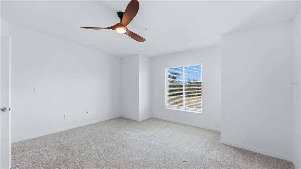 For Sale: $409,000 (2 beds, 2 baths, 1568 Square Feet)