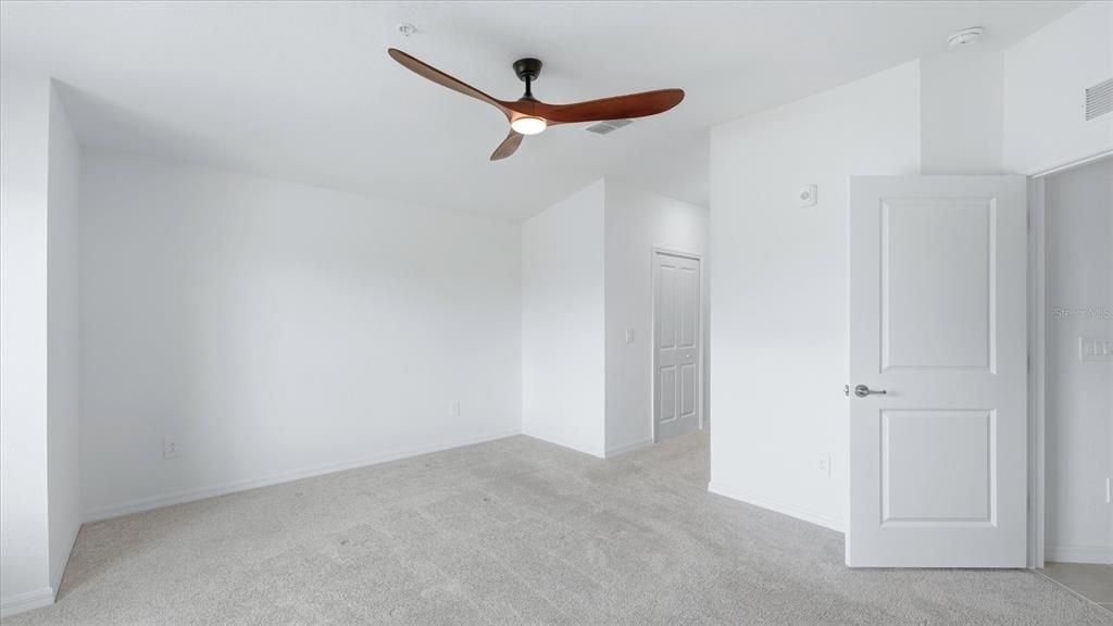 For Sale: $409,000 (2 beds, 2 baths, 1568 Square Feet)