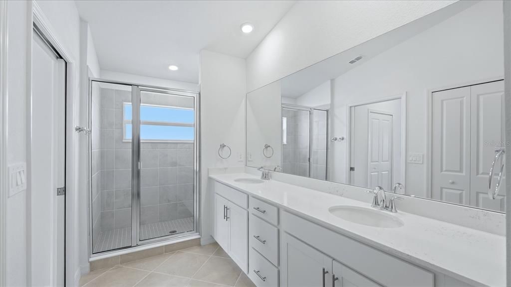 For Sale: $409,000 (2 beds, 2 baths, 1568 Square Feet)