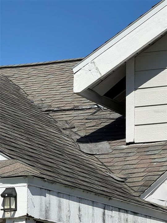 Под контрактом: $280,000 (3 спален, 2 ванн, 1638 Квадратных фут)