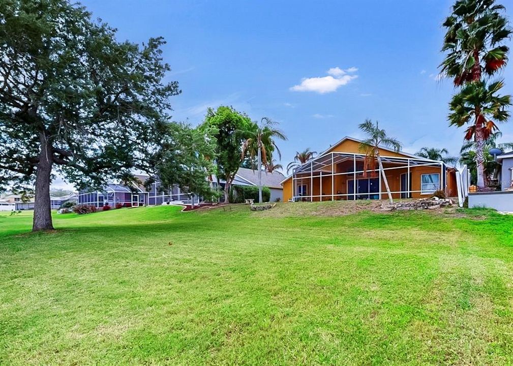 For Sale: $549,000 (4 beds, 3 baths, 2568 Square Feet)