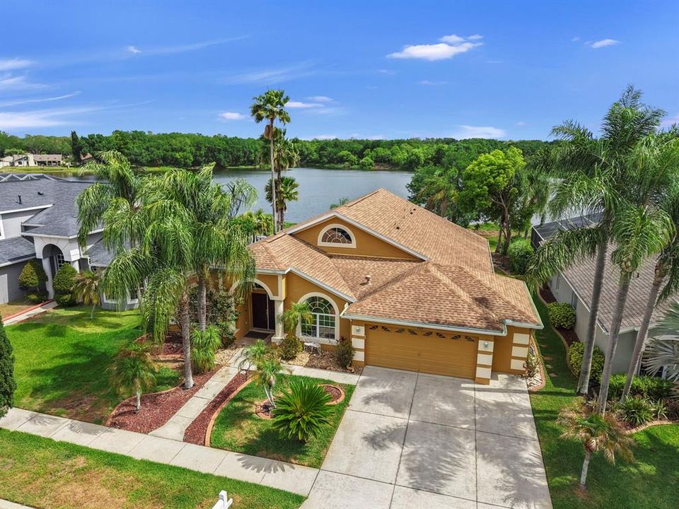 For Sale: $549,000 (4 beds, 3 baths, 2568 Square Feet)
