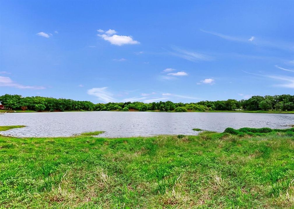 For Sale: $549,000 (4 beds, 3 baths, 2568 Square Feet)