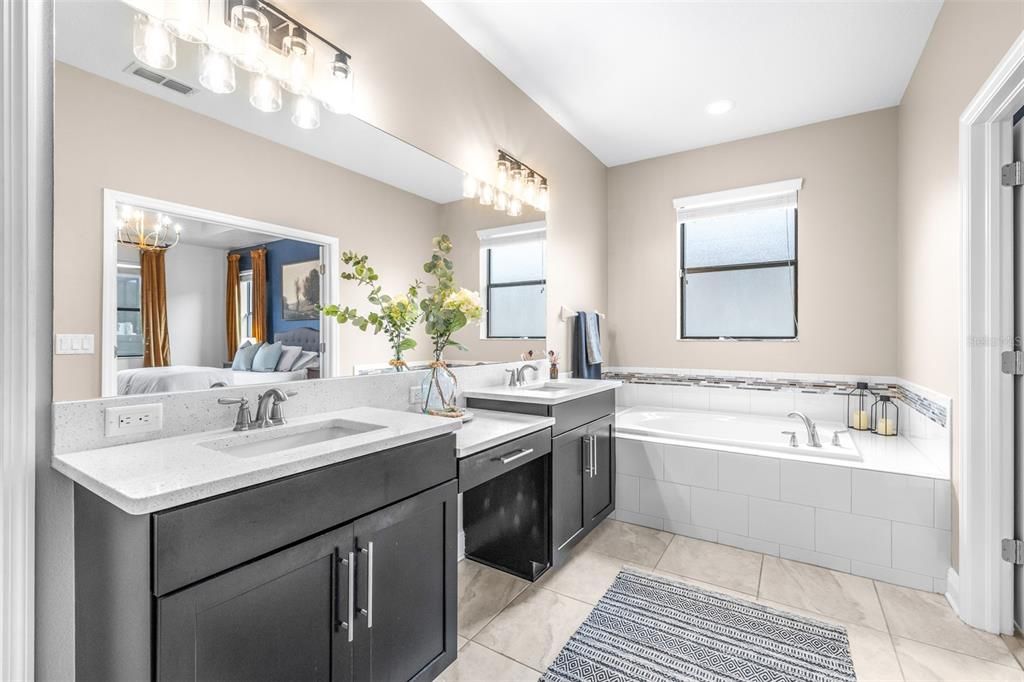 Active With Contract: $599,900 (4 beds, 3 baths, 2408 Square Feet)