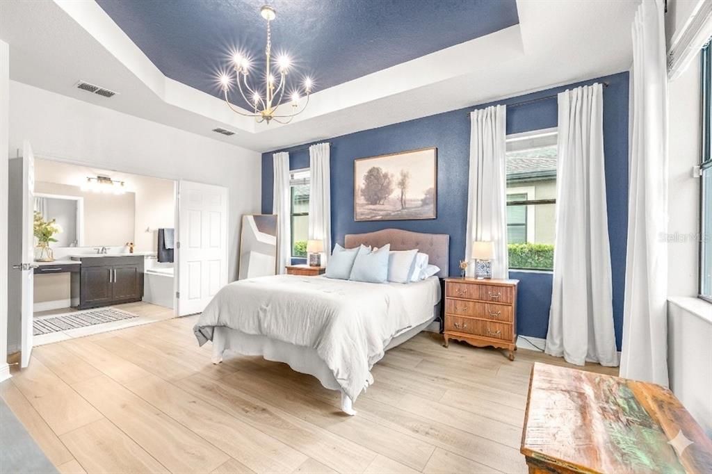 Active With Contract: $599,900 (4 beds, 3 baths, 2408 Square Feet)