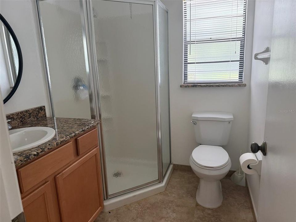Active With Contract: $250,000 (2 beds, 2 baths, 928 Square Feet)