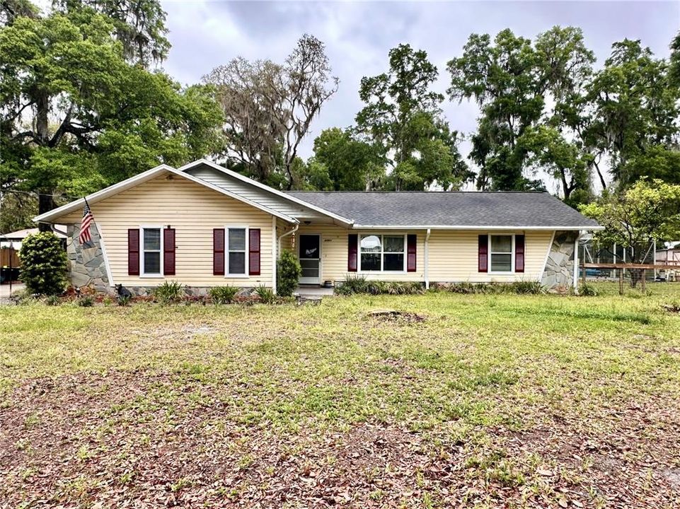 For Sale: $374,995 (3 beds, 2 baths, 2072 Square Feet)