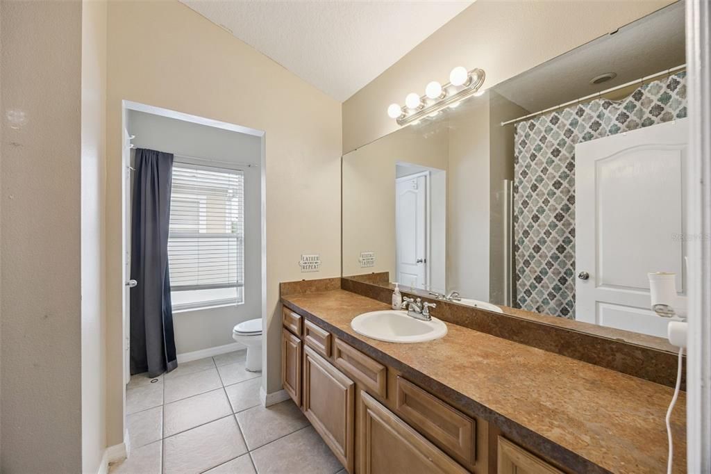 For Sale: $339,999 (3 beds, 2 baths, 1544 Square Feet)
