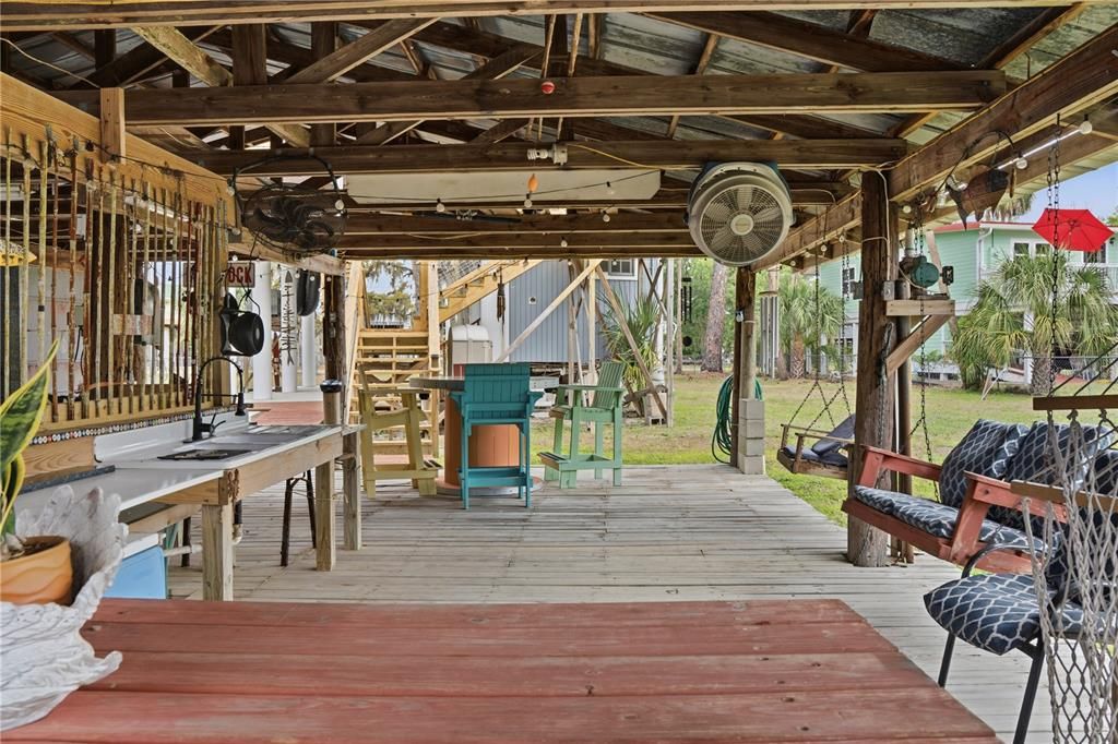 For Sale: $365,000 (3 beds, 2 baths, 1125 Square Feet)