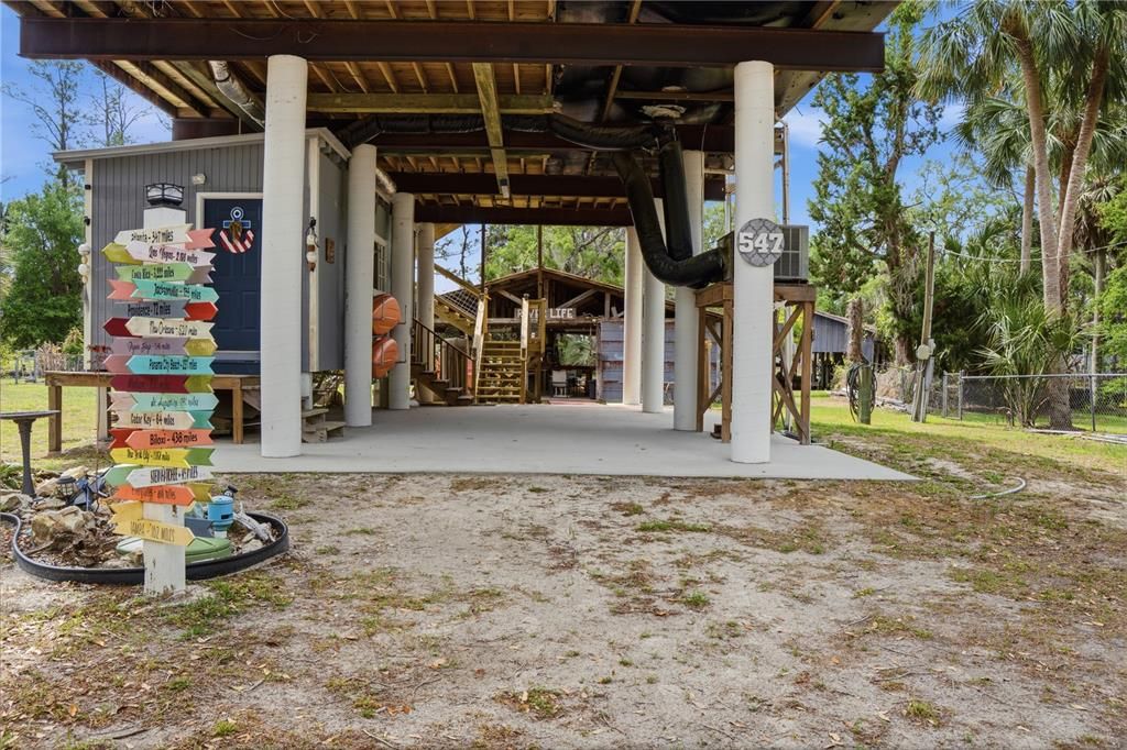 For Sale: $365,000 (3 beds, 2 baths, 1125 Square Feet)