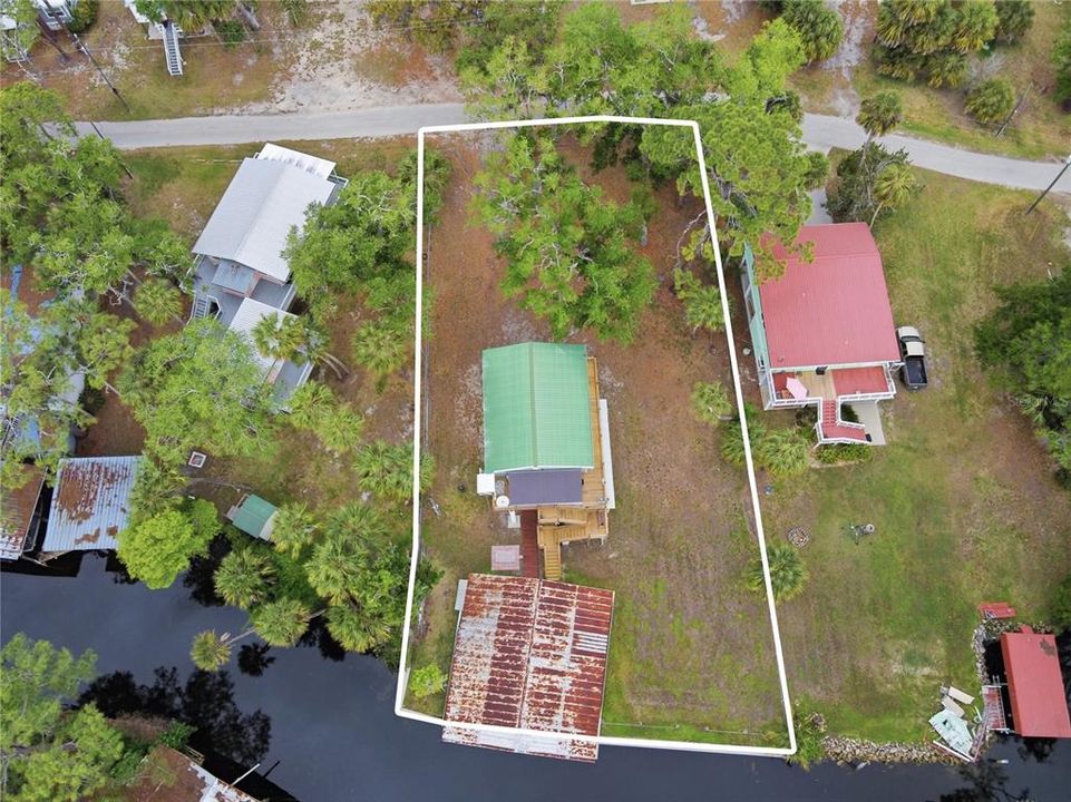 For Sale: $365,000 (3 beds, 2 baths, 1125 Square Feet)