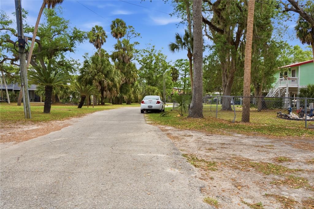 For Sale: $365,000 (3 beds, 2 baths, 1125 Square Feet)