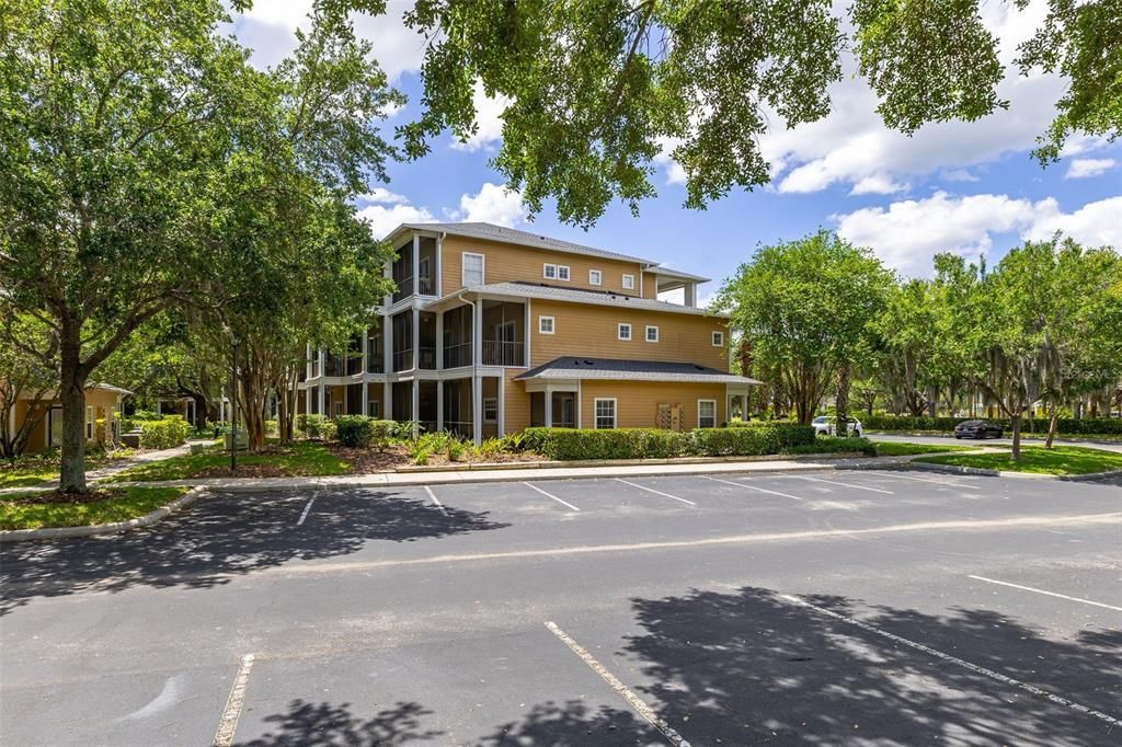 Active With Contract: $159,000 (2 beds, 2 baths, 1173 Square Feet)