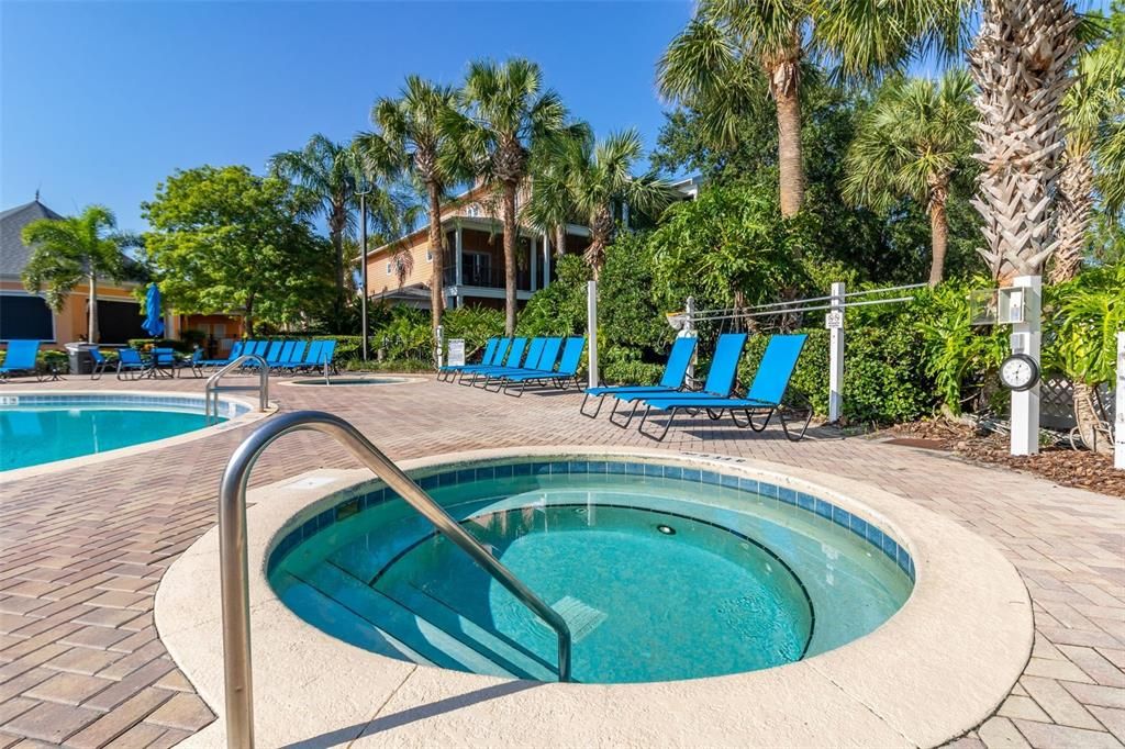 Active With Contract: $159,000 (2 beds, 2 baths, 1173 Square Feet)