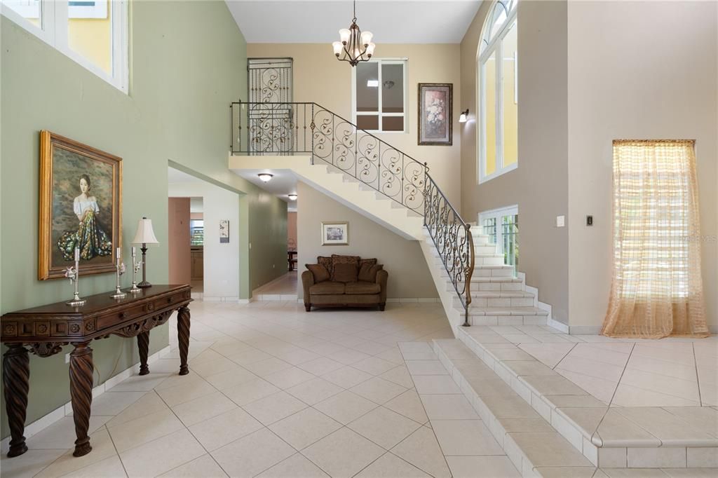 En Venta: $765,000 (6 camas, 5 baños, 4412 Pies cuadrados)