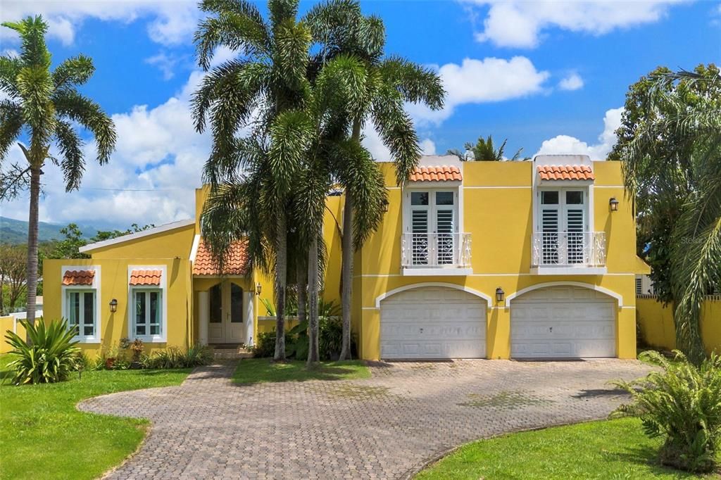 En Venta: $765,000 (6 camas, 5 baños, 4412 Pies cuadrados)