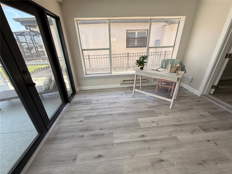 Active With Contract: $699,000 (3 beds, 2 baths, 1712 Square Feet)