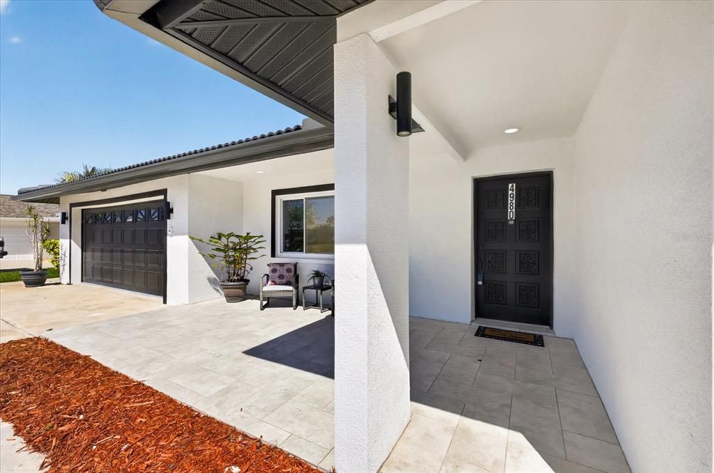 Active With Contract: $699,000 (3 beds, 2 baths, 1712 Square Feet)