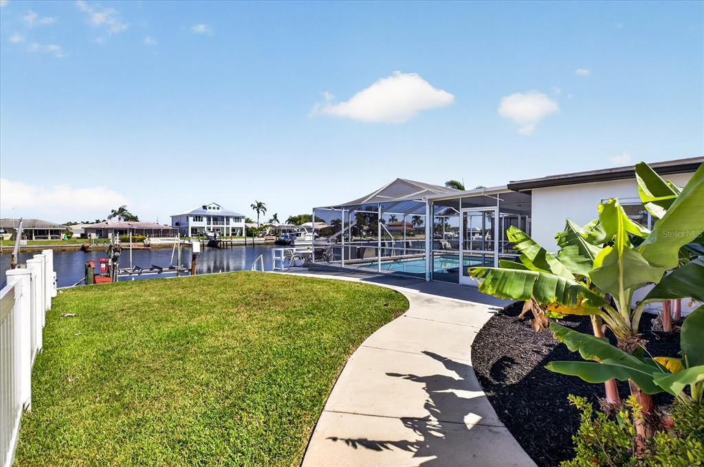 Active With Contract: $699,000 (3 beds, 2 baths, 1712 Square Feet)