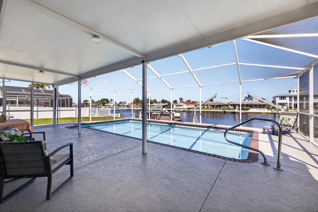 Active With Contract: $699,000 (3 beds, 2 baths, 1712 Square Feet)