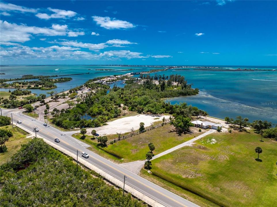 For Sale: $3,900,000 (4.37 acres)