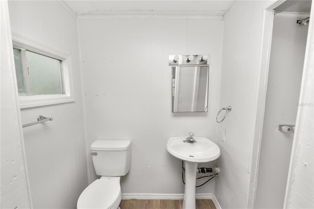 En Venta: $89,900 (3 camas, 2 baños, 672 Pies cuadrados)