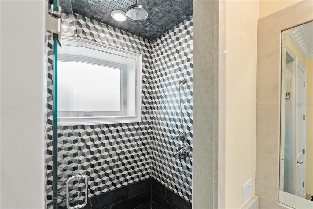 En Venta: $15,100,000 (5 camas, 5 baños, 10395 Pies cuadrados)